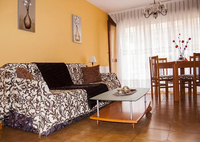 Апартаменты La Oliva Ноха